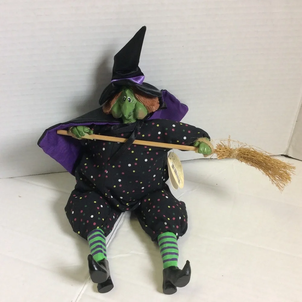 Russ Berrie Halloween figure Grizelda Witch by Kathleen Kelly Critter Factory